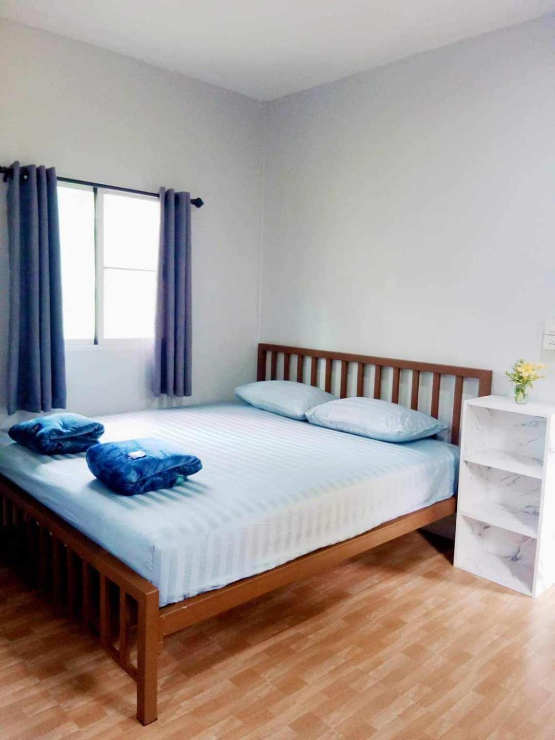 Family Resort Koh Phayam Exterior photo